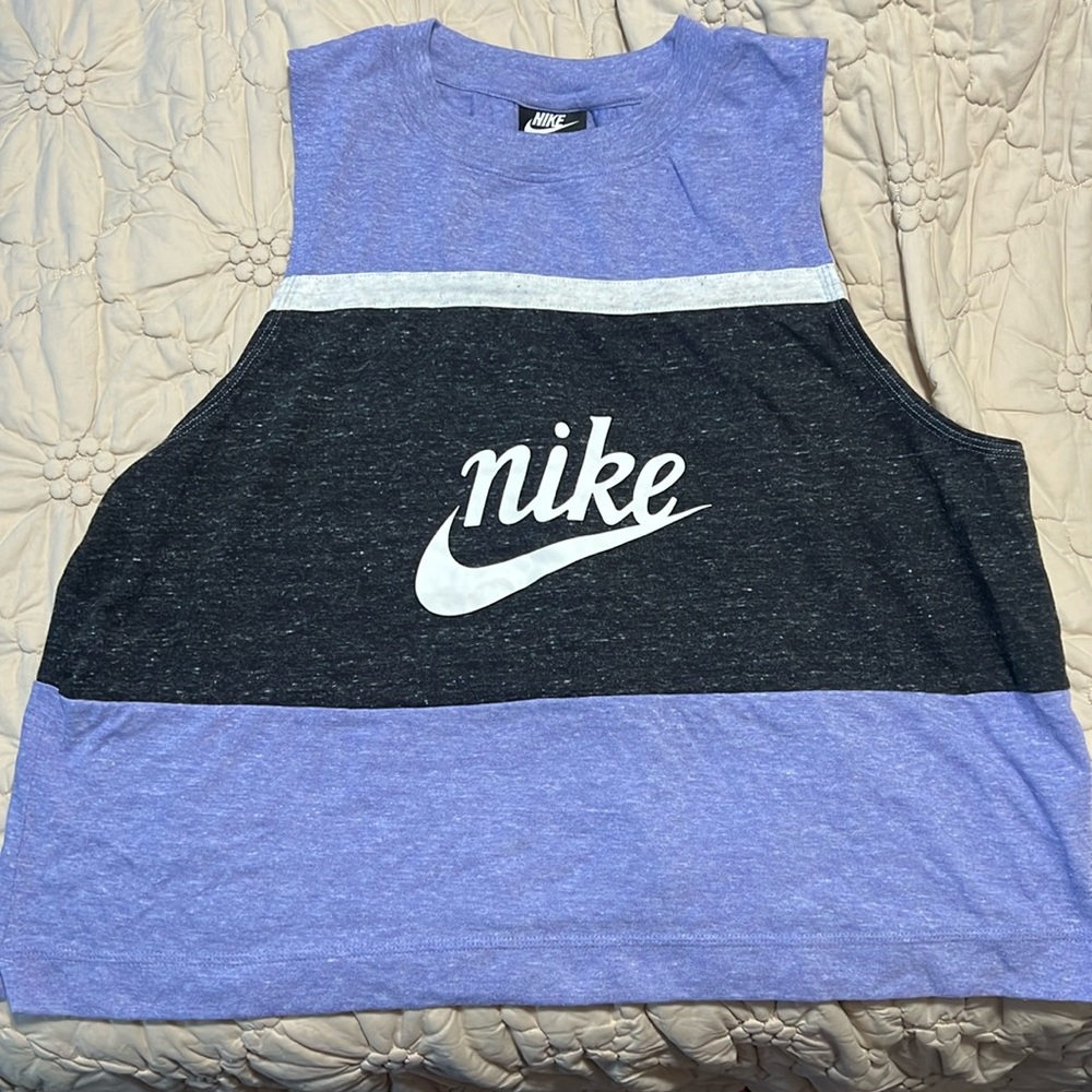 Nike Cropped Tank Top | NWOT | Women’s Purple and Black Color-Block Top